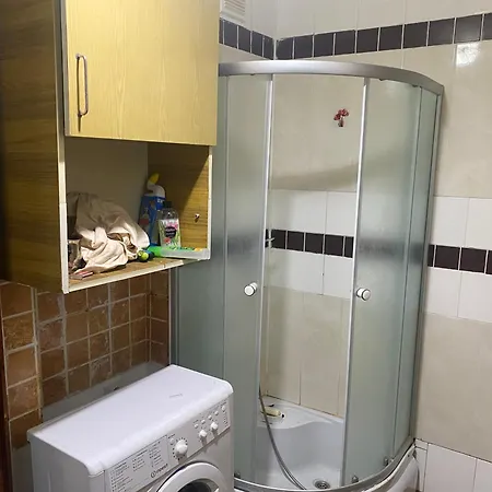 на еврейской Lägenhetshotell