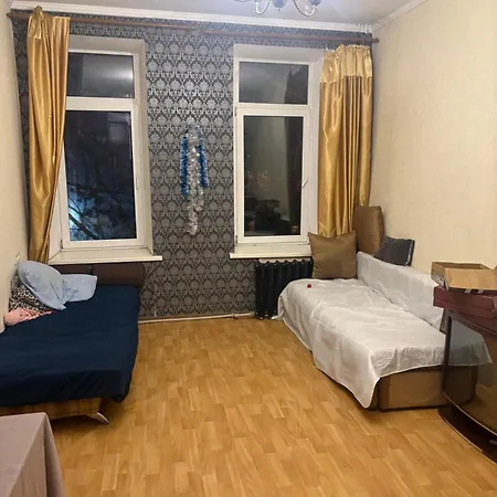 на еврейской Lägenhetshotell